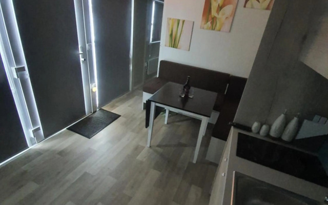 Roof Apartment ART-PE