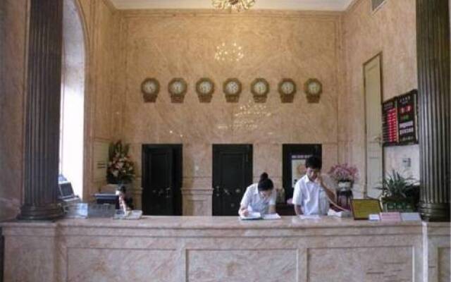 Shenzhou Travel Dalian Hotel