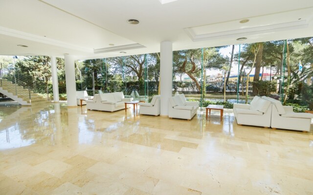 Eix Alzinar Mar Aparthotel