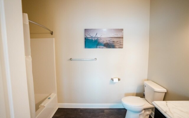 2 Bedroom Lake View Villa - Unit 409