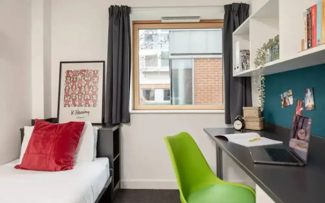 Fitzroy Court