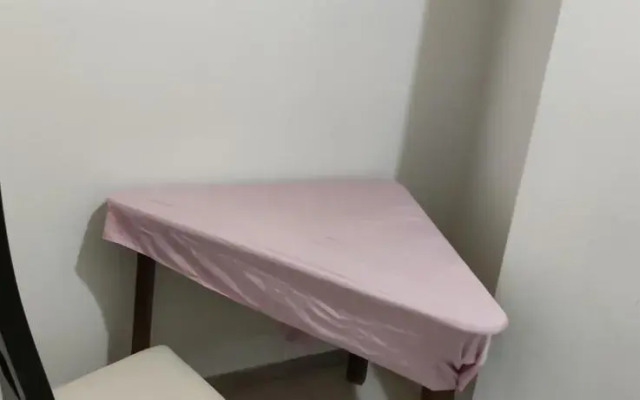 IOW4 HN Senior Suite