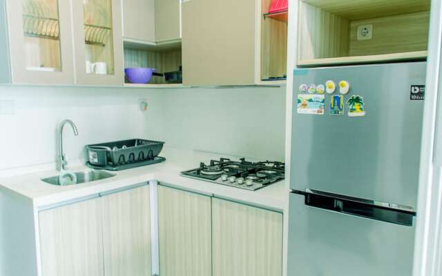 Comfort 1Br At Brooklyn Alam Sutera Apartment