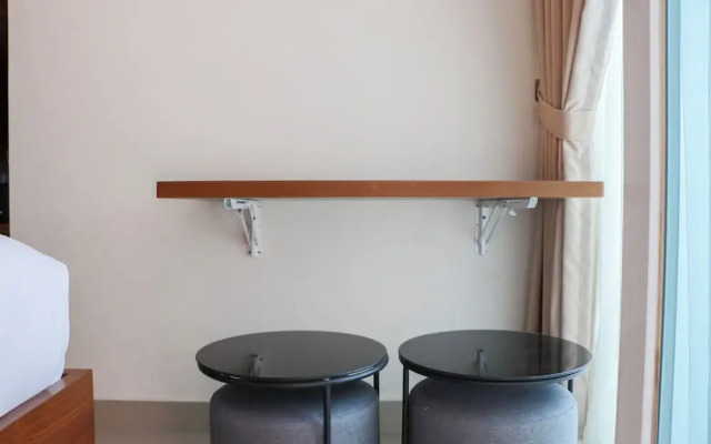 Restful 1Br Without Living Room Grand Kamala Lagoon Apartment