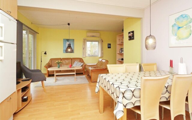 6 Person Holiday Home in Rodby