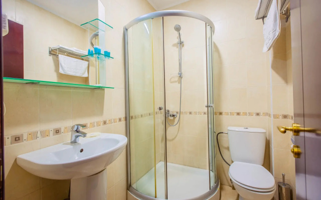 Hotel Sharden