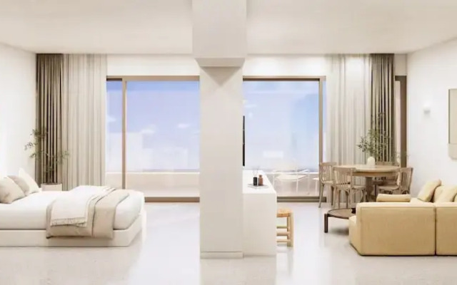 Tinos Beach Hotel & Suites