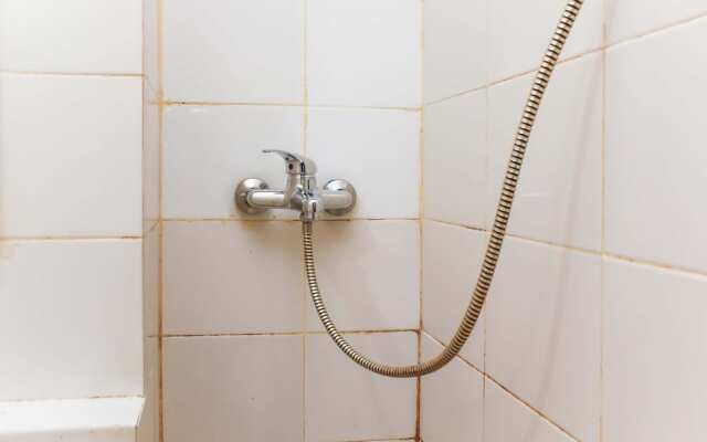 Comfortable and Cozy Living 2BR at Lagoon Apartment