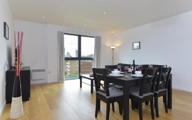 London Bridge Apartments