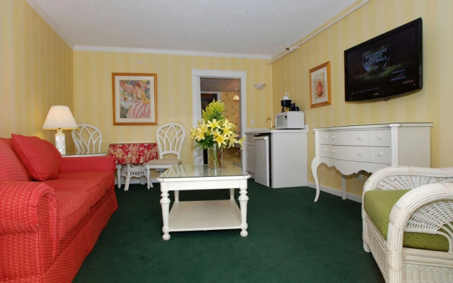Lilac Tree Suites