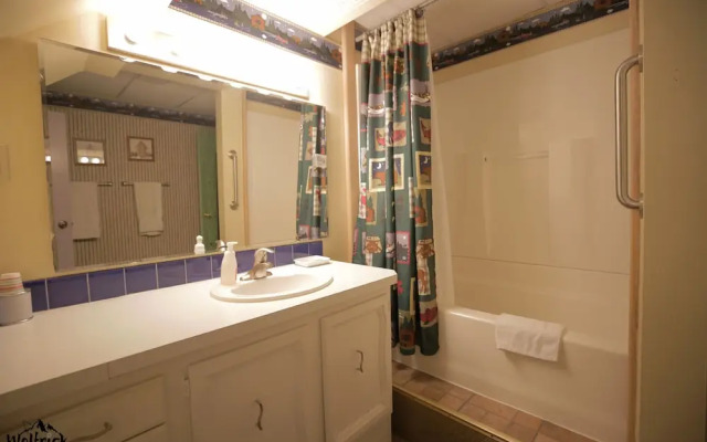 Jewel Lake Bed and Breakfast