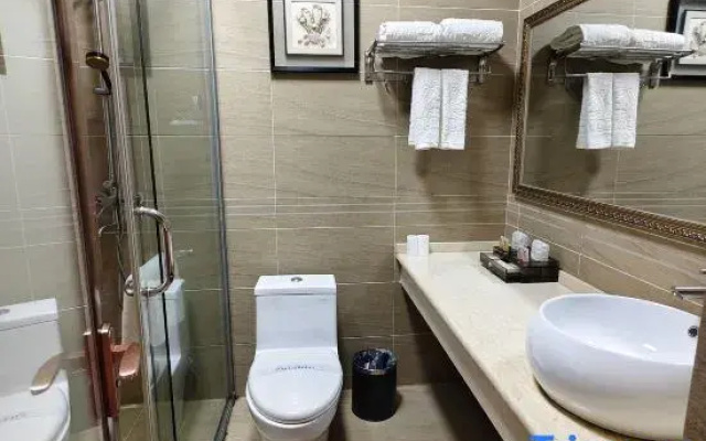 Shuangjiang Yueya Alley Leisure Hotel