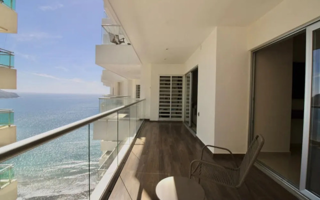 Torre Eleve Apartments