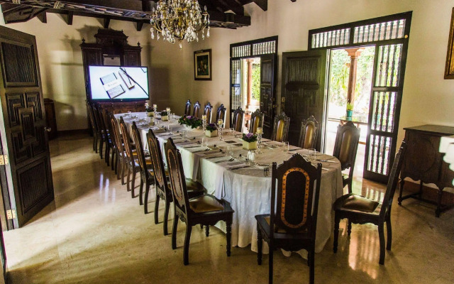 Pensativo House Hotel