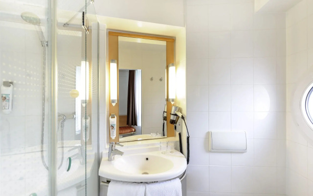 ibis Bayeux Port En Bessin