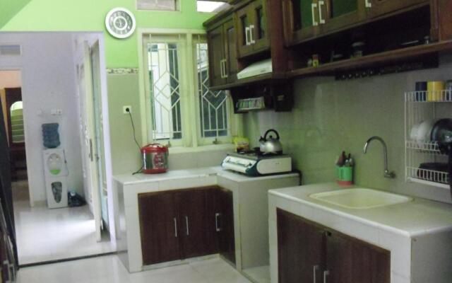 Kartika Guest House Cianjur