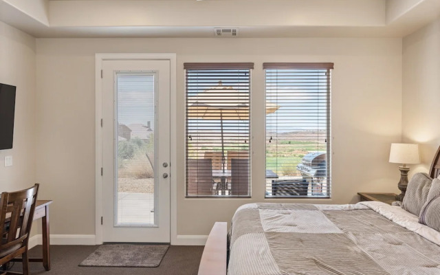 Views for Rent by RedAwning
