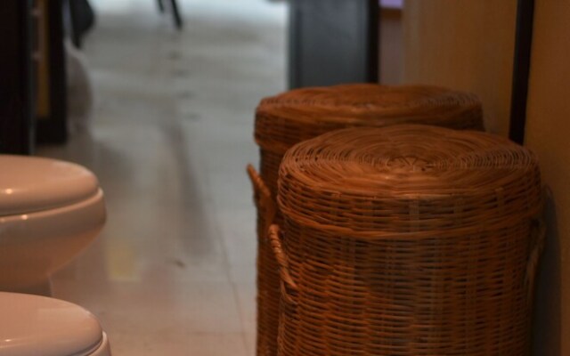 Lotus-7 by Playa District