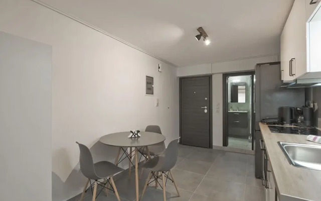 Studio Stratos With 1 Bathrooms