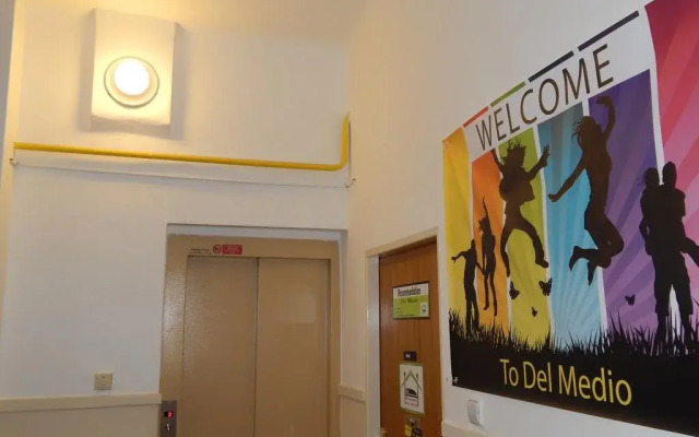Hostel Delmedio