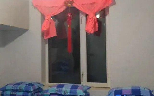 Xuexiang Erlanghe Liuzhengfang Family Hotel