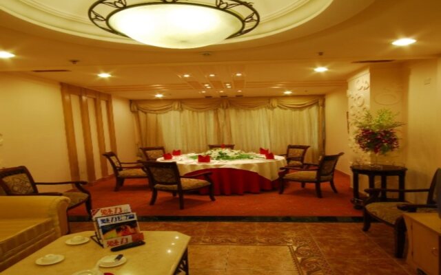Dalian Harbour View Hotel