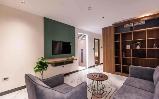 Luxe Paradise Suites Hotel Hoang Cau