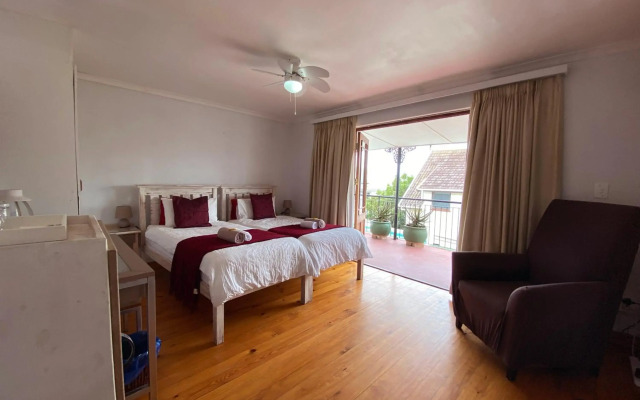 Le Bay Lodge