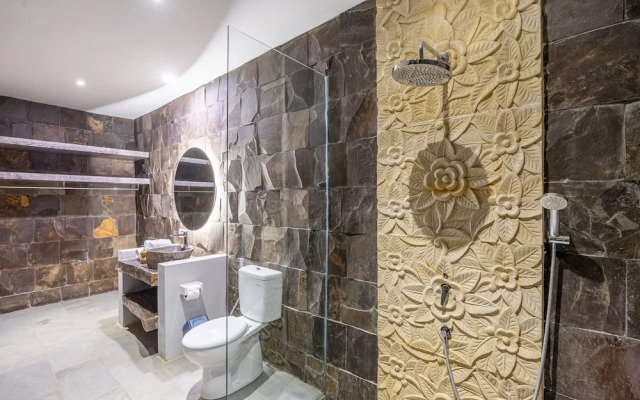Brand New Luxury 3BR Villa Ethnic Ubud 3