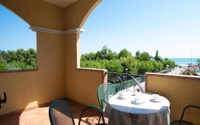 Residence Costazzurra