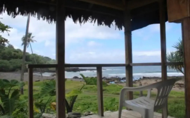 Tanna Ikamir Bungalows and Accomodations