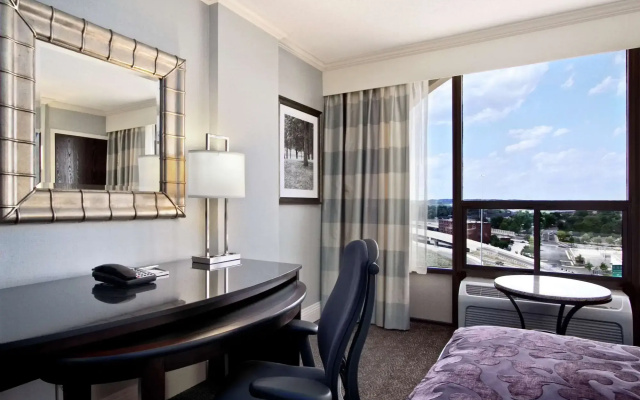 Hotel Belvoir Springfield