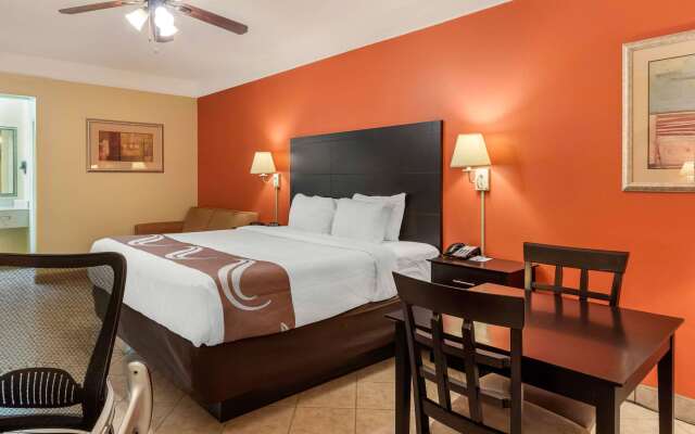 Quality Inn & Suites at The Outlets Mercedes/Weslaco