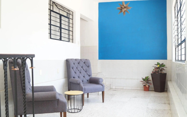 Casa de los Soles B&B Hostel