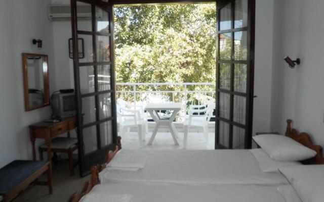 Voula Apartments