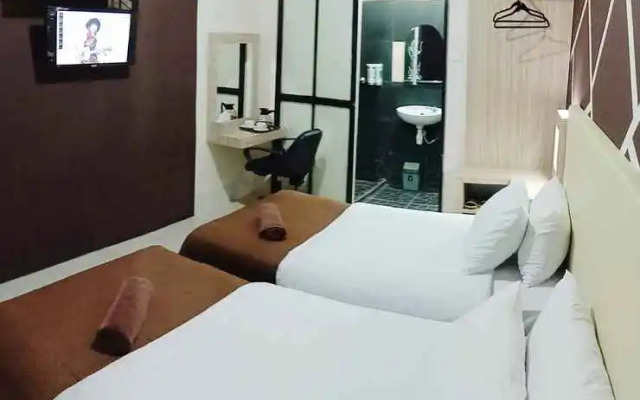 The Rich Hotel Penajam Town