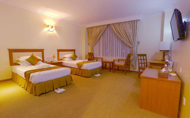 Apex Hotel