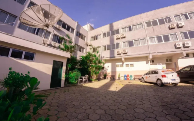 Hotel Sir Ltda