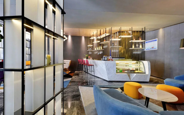 Mercure Taiyuan Changfeng Street