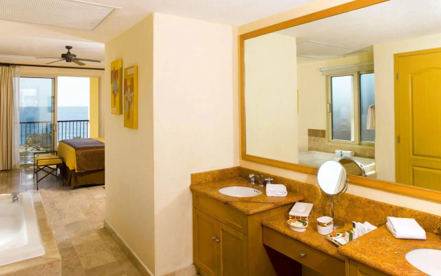 Villa del Arco Residences