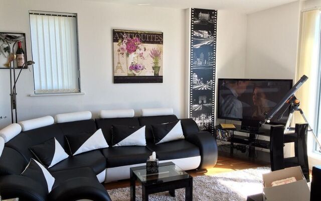 SA1 Penthouse Apartments