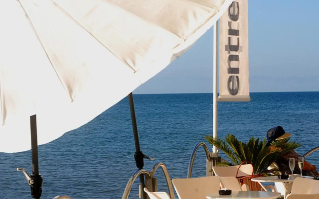 Hotel Muva Beach