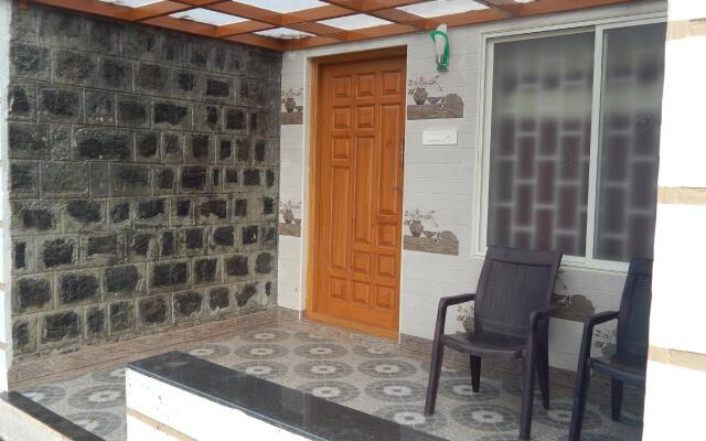 Oyla Cottage