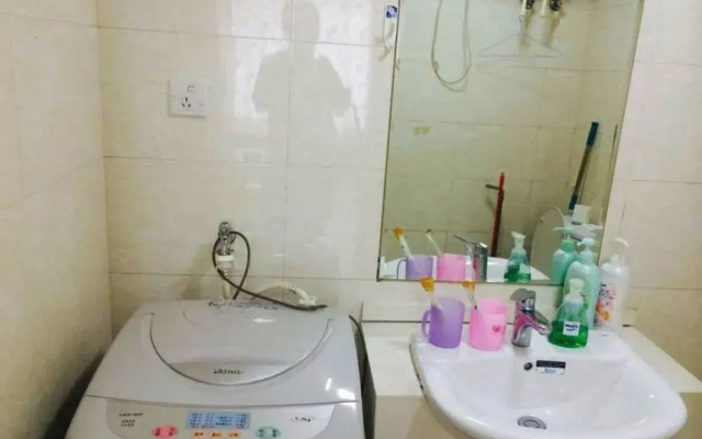 Wanda Gold Dragon Holiday Apartment