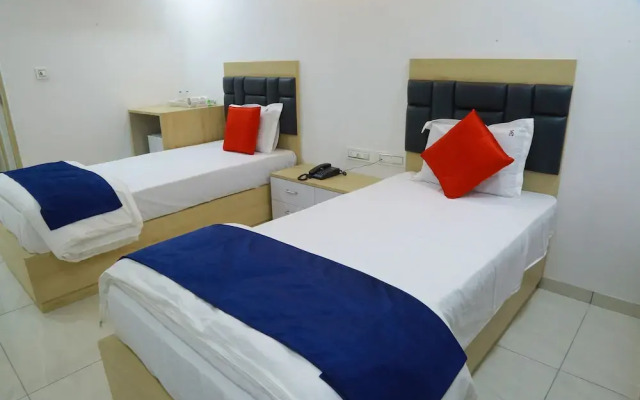The Balcony Suites