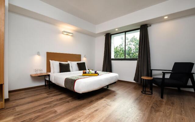 OYO Townhouse 036 C Scheme Ahinsa Circle