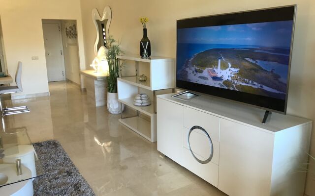 Casares Beach Golf Apartment With Private Garden and Pool Access