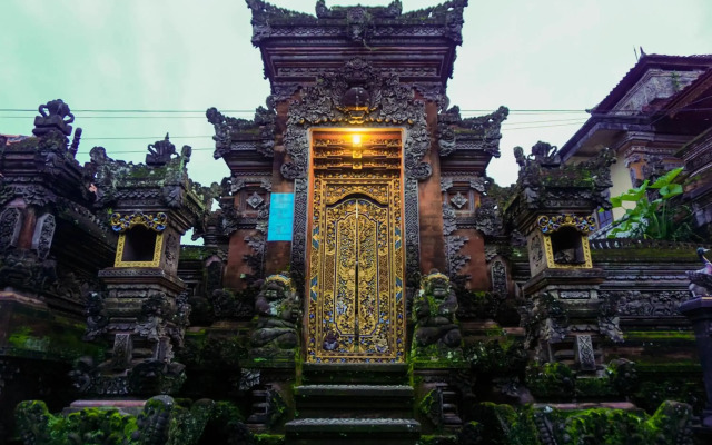 Three Brothers Guest House