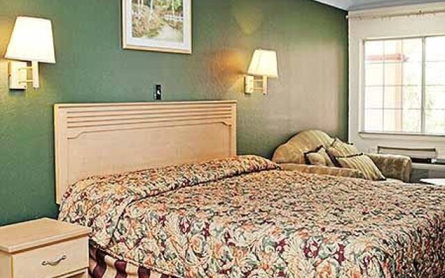 Crystal Inn 249 North