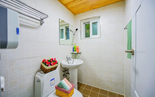 Gurye Seomjingang Pension